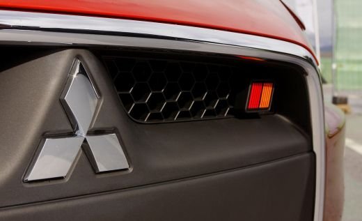 Sambata, ora 12.00, la ProMotor: Lorena Trica, intre Dacie si BMW X3!_2