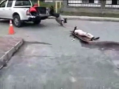 VIDEO / Mersul cu Ambulanta in Mexic, sport EXTREM! Doamne fereste sa ai vreo urgenta!