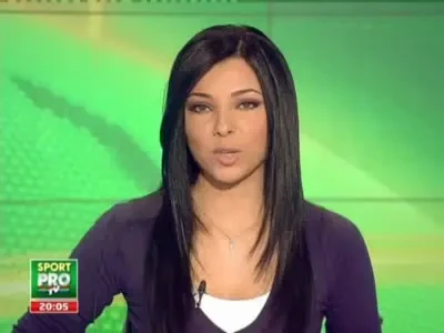 Imagini UNICE!&nbsp;Romanii s-au strans intr-o biserica din Florenta sa se roage pentru Mutu