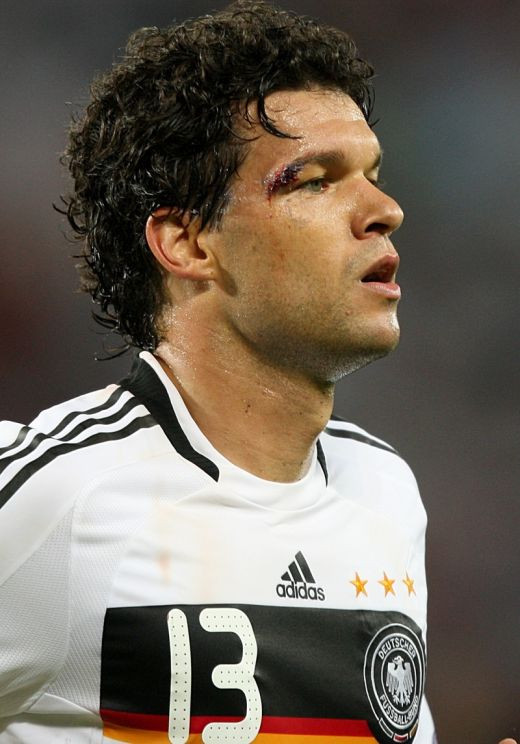 Nu toti cred in superstitii: TOP 10 fotbalisti care poarta NUMARUL 13_9