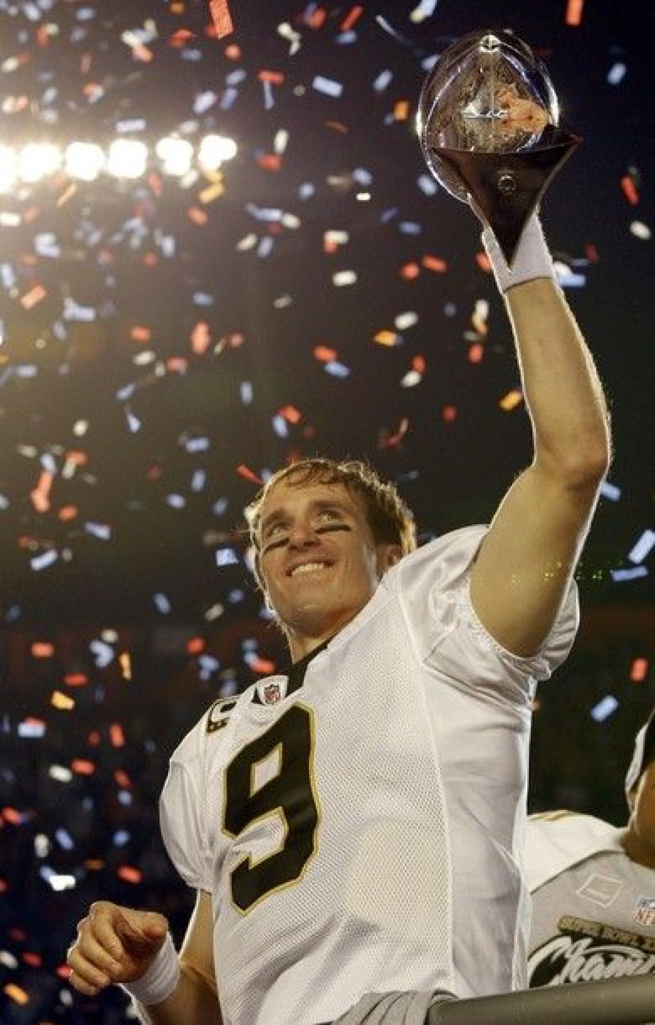 FOTO si VIDEO! New Orleans Saints a castigat Super Bowl-ul! Vezi super SHOW-ul in 100 de imagini!_41