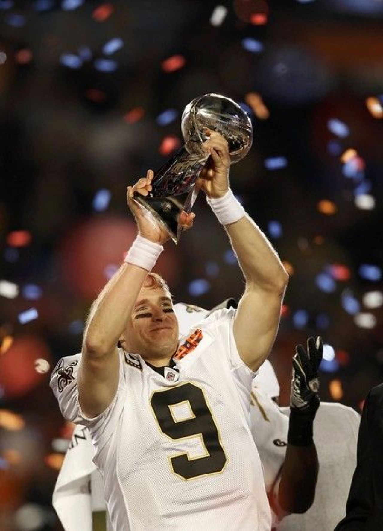 FOTO si VIDEO! New Orleans Saints a castigat Super Bowl-ul! Vezi super SHOW-ul in 100 de imagini!_111