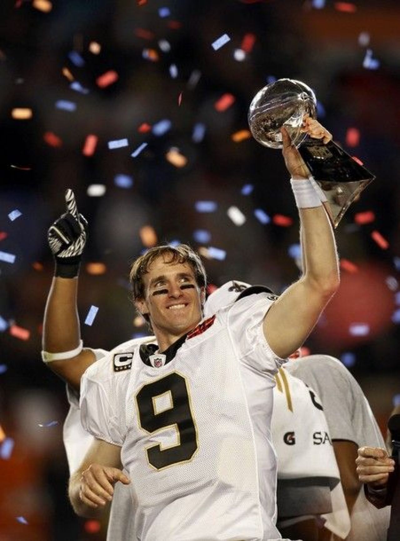 FOTO si VIDEO! New Orleans Saints a castigat Super Bowl-ul! Vezi super SHOW-ul in 100 de imagini!_114