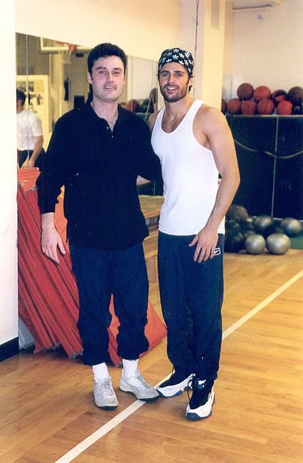 Omul care s-a ocupat de POSTERIORUL lui Jennifer Lopez: 