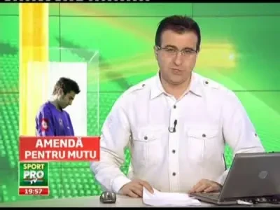 INCREDIBIL: Mutu a&nbsp;fost amendat cu 23.000 de euro pentru ca a iesit in club si&nbsp;a fumat la stadion: