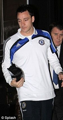 FOTO / Terry a plecat la Dubai pentru a implora iertare!_5