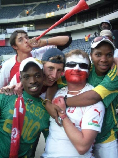 OMUL RECORD! Va vedea la CM 2010 mai multe meciuri decat a jucat Romania in istorie! Cum ii lauda pe Kone si Lacina Traore!_9