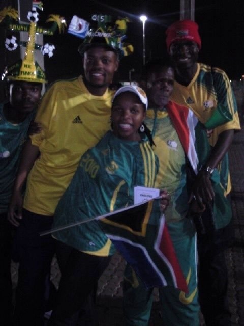 OMUL RECORD! Va vedea la CM 2010 mai multe meciuri decat a jucat Romania in istorie! Cum ii lauda pe Kone si Lacina Traore!_17