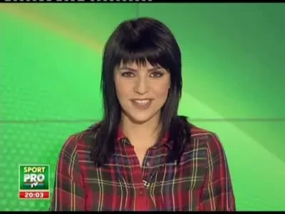 VIDEO / Politia le-a salvat pe fetele de la Goluri si Goale in vestiarul Chiajnei!