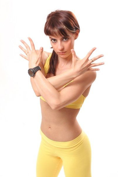 A facut gimnastica artistica, aerobica si a ajuns campioana mondiala la Fitness! Vezi un super interviu cu Diana Oprea!_11