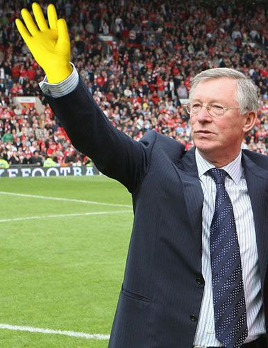 FOTO / Englezii fac misto de Golden Balls! Cele mai FUNNY poze cu Becks!_17