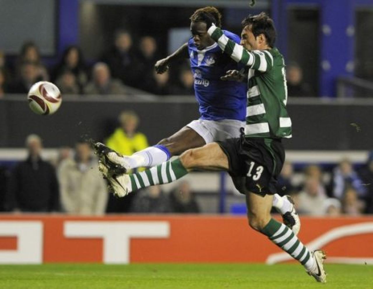 VIDEO! Everton 2-1 Sporting: Gol NEBUN Pienaar! Vezi rezumat_8