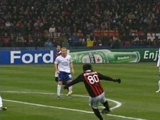 Dubla Rooney, super gol Seedorf: Milan 2-3 Manchester United! VIDEO REZUMAT
 _2
