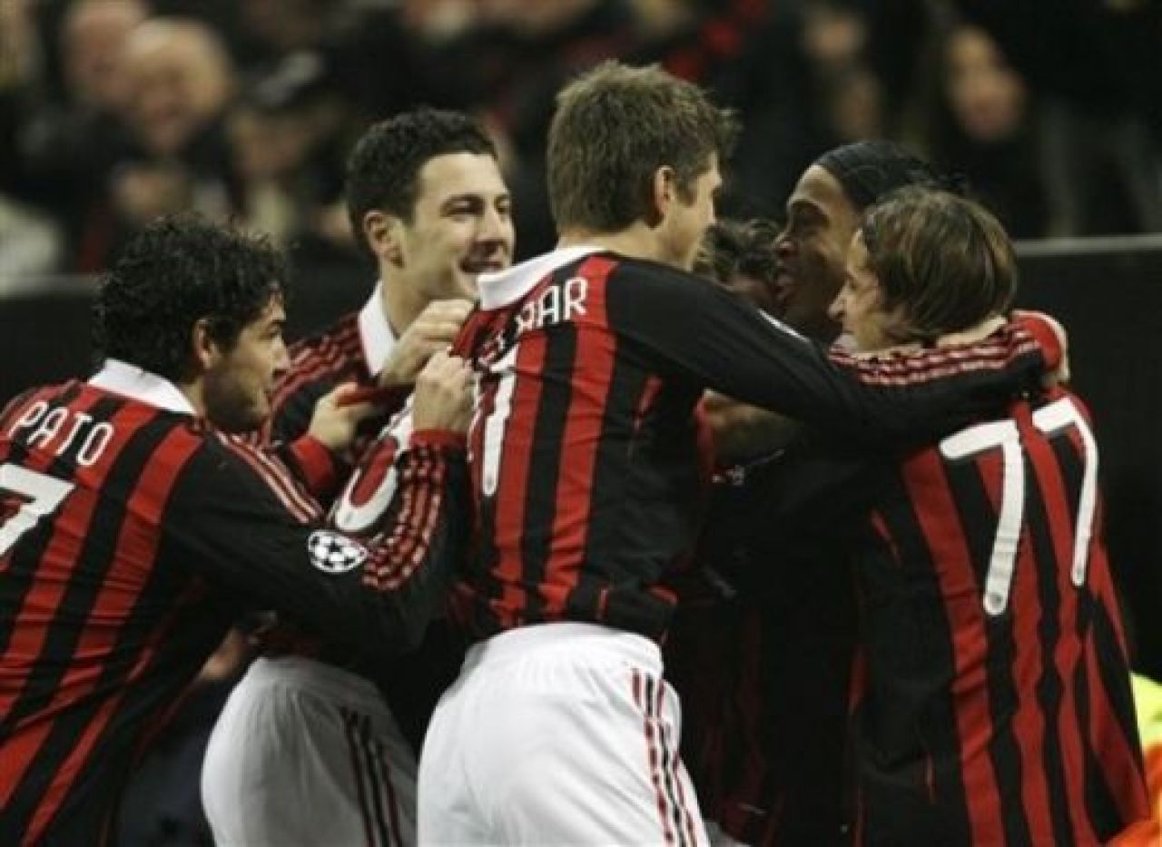Dubla Rooney, super gol Seedorf: Milan 2-3 Manchester United! VIDEO REZUMAT
_20