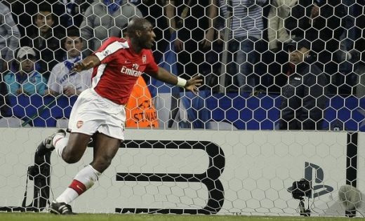 Cum sa te bati singur :) Arsenal isi da autogol si pierde la Porto cu 2-1! Vezi rezumat_5