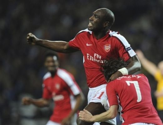 Cum sa te bati singur :) Arsenal isi da autogol si pierde la Porto cu 2-1! Vezi rezumat_19