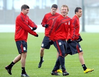 SUPER FOTO! Vezi cum s-a pregatit Liverpool pentru meciul cu Unirea!_7