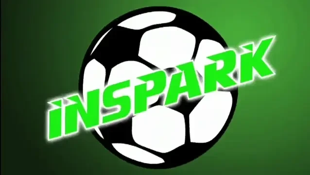 VIDEO! Ce intrare NEBUNA: un simplu tackling s-a transformat intr-un impact cu zidul :)