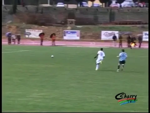 VIDEO&nbsp;GOL fenomenal de portar de la 90 de metri!!!
