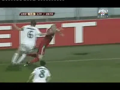 VIDEO&nbsp;Accidentare de Dosarele X!&nbsp;Vezi aici cum s-a rupt Galamaz!