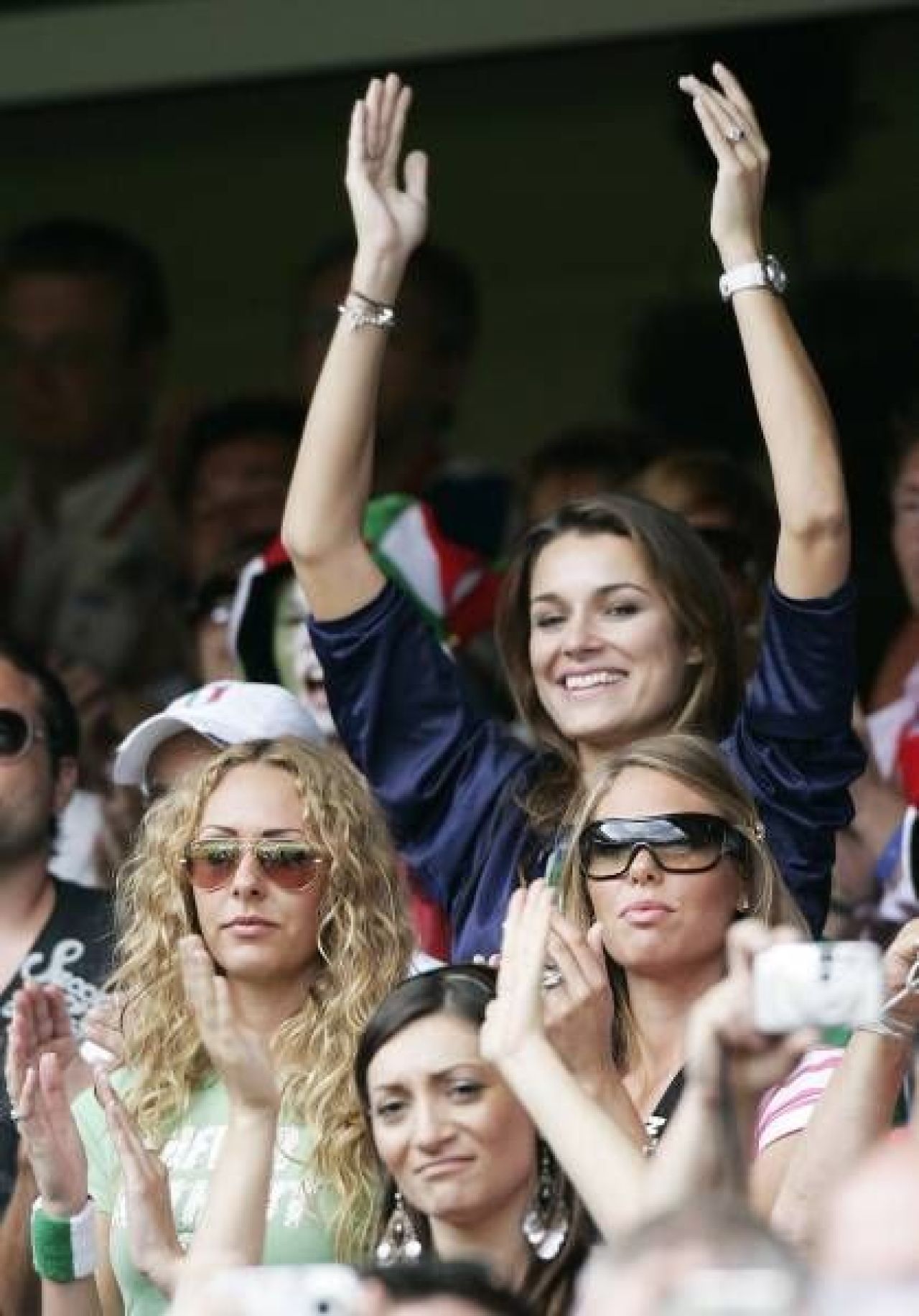Cazul Terry loveste si in Seria A! Sotia lui Buffon acuzata ca a avut o relatie cu Amauri!_12