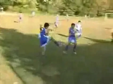 VIDEO / Killeri in miniatura! Vezi cum se fac pustii KO din doua miscari: