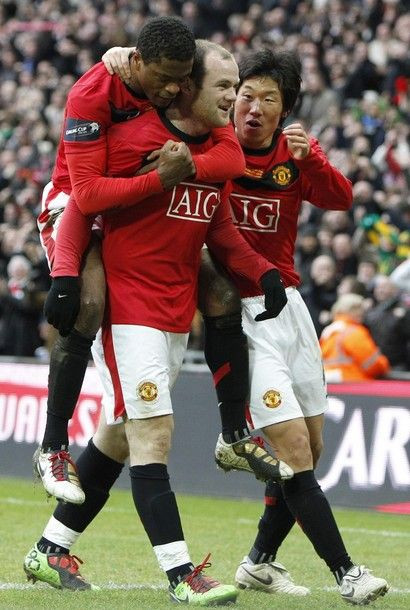 Rooney, noul Balon de Aur? Vezi golul de manual care duce Cupa Ligii la Manchester!  _32