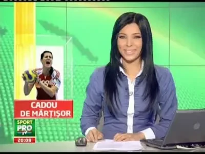 SEXY! Ada Nechita, Narcisa Lecuseanu si Adina Meirosu intr-un pictorial de Martisor!