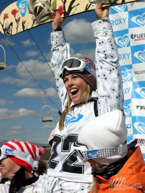EA este cea mai frumoasa sportiva virgina: Torah Bright: 