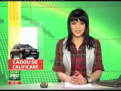 PREMIU! Un Duster de jucator, daca nationala ajunge la Euro! Pana si Justin Timberlake a admirat-o :)