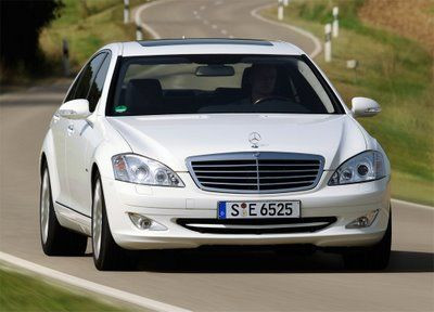 SUPER FOTO: Ce super masini conduc vedetele Angliei!_9