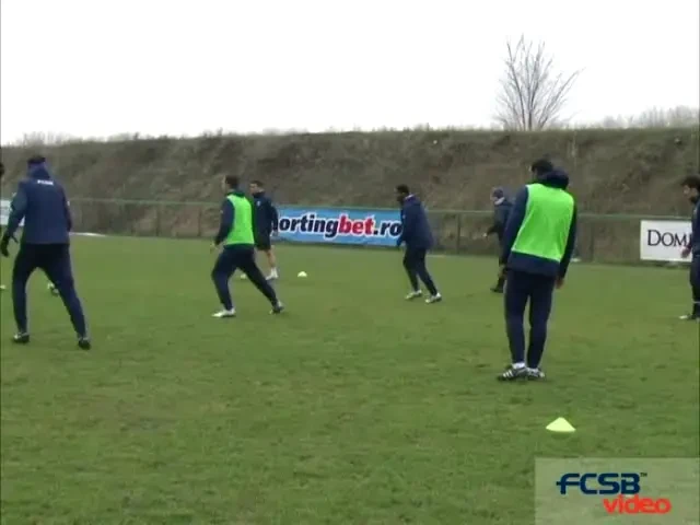 VIDEO! Pepe da numai pase cu calcaiul la antrenament! Vezi ce interventii a avut Zapata!