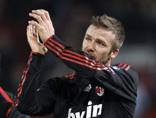 EMOTIONANT: Becks, in lacrimi aplaudat de 75.000 de fani pe Old Trafford!_7