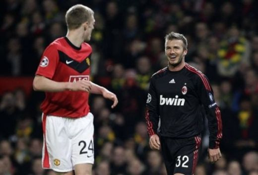 EMOTIONANT: Becks, in lacrimi aplaudat de 75.000 de fani pe Old Trafford!_9