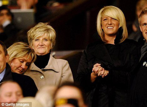 EMOTIONANT: Becks, in lacrimi aplaudat de 75.000 de fani pe Old Trafford!_18