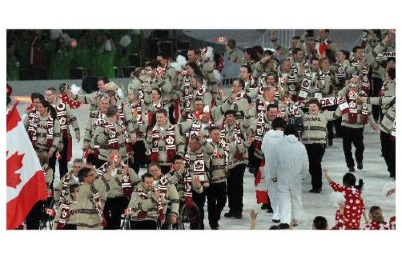 SUPER FOTO! Au inceput jocurile Paralimpice de la Vancouver!_17