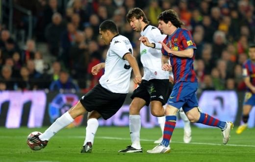 VIDEO / Barca 3-0 Valencia! Leo Messi este ZEUL fotbalului modern!_8