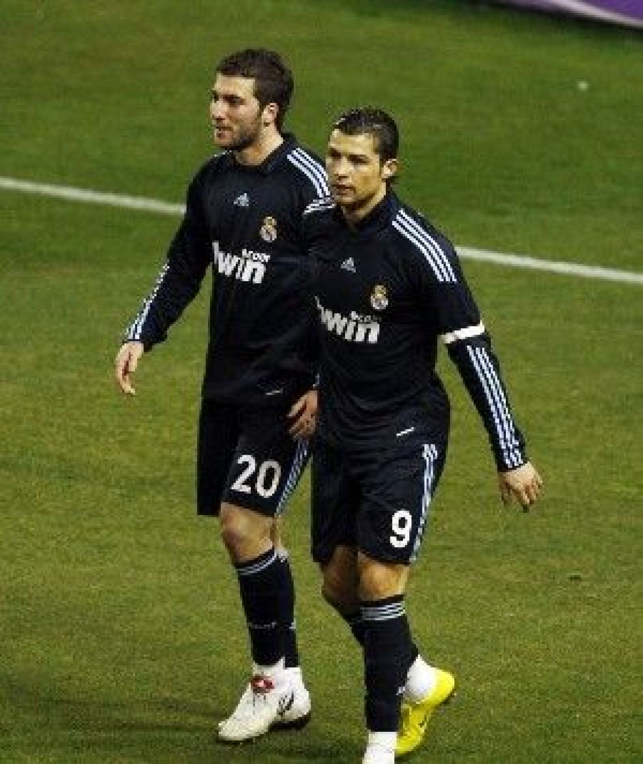 VIDEO / Valladolid 1-4 Real Madrid! Higuain reuseste un hat-trick de senzatie_3