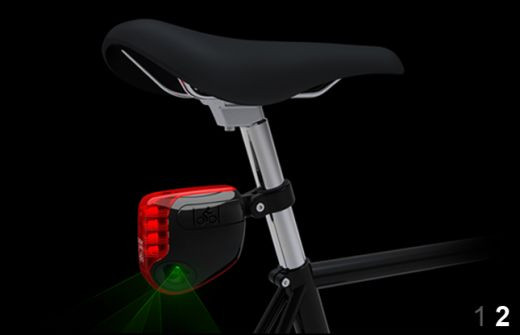 LASER FRATE! Light Lane - Prima bicicleta care-si face pista speciala pe strada! VIDEO_6