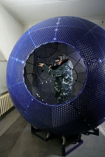 E WOW! Joaca si tu Counter Strike in realitate virtuala: cu Virtusphere! VIDEO_6