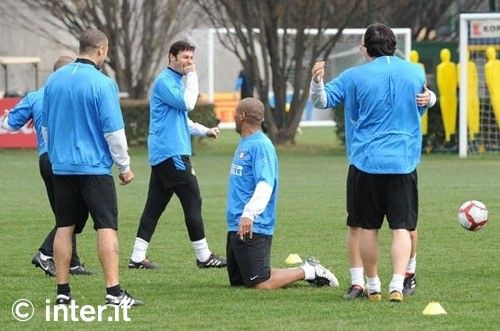 E SIGUR: Chivu revine cu Roma!_23