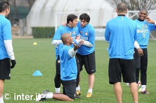 E SIGUR: Chivu revine cu Roma!_24