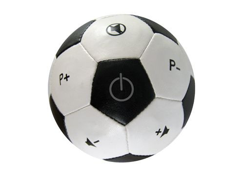 AI VAZUT ASTA? E minge de fotbal sau telecomanda? Da gol cand Steaua nu poate :)_3