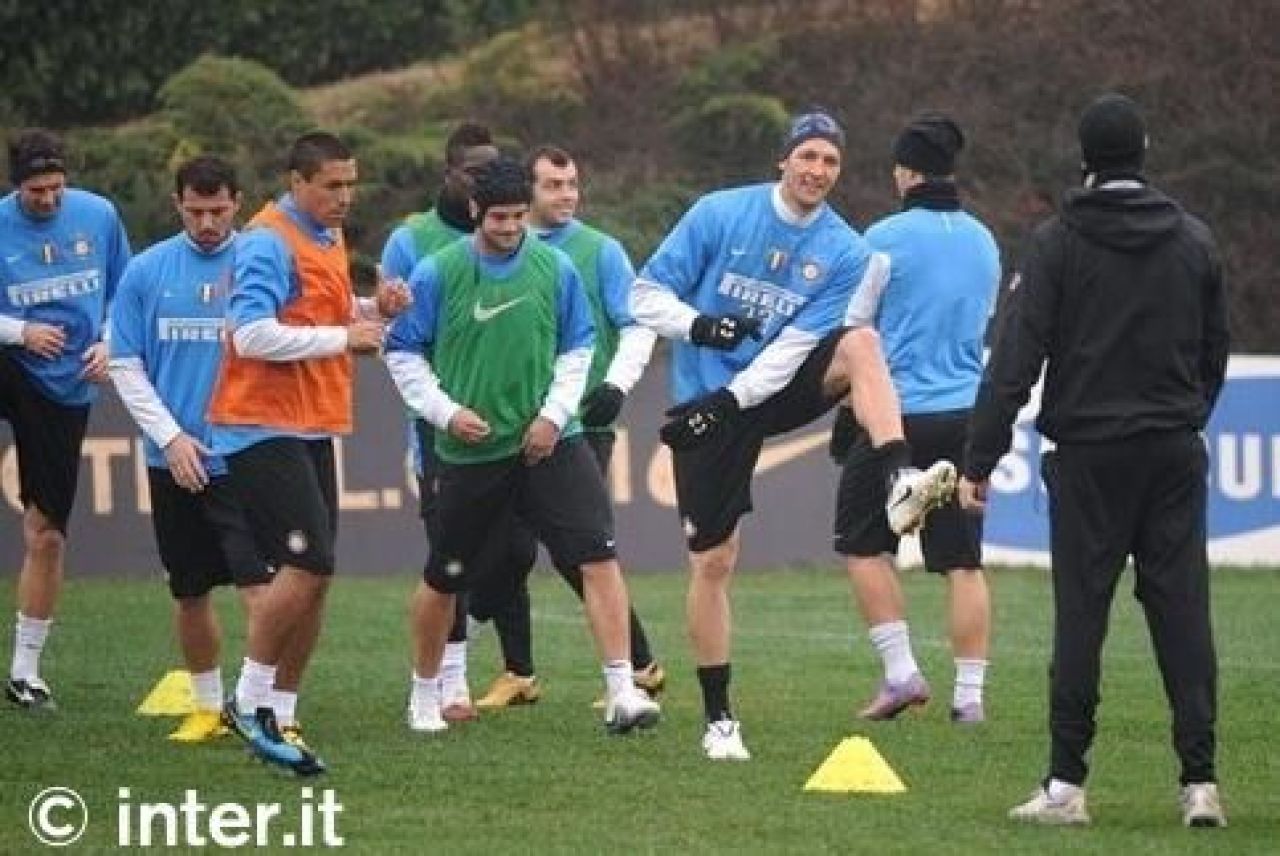 FOTO! S-a terminat chinul lui Chivu! Mourinho il vrea in teren in 2 zile cu Livorno_4