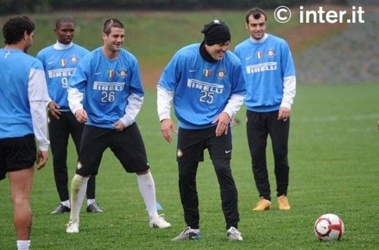 SUPER FOTO: Chivu a readus fericirea la Inter!_15