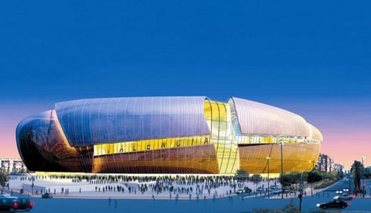 FOTO! Ce SUPER arena de 75.000 locuri a fost lasata in PARAGINA din cauza CRIZEI!_9