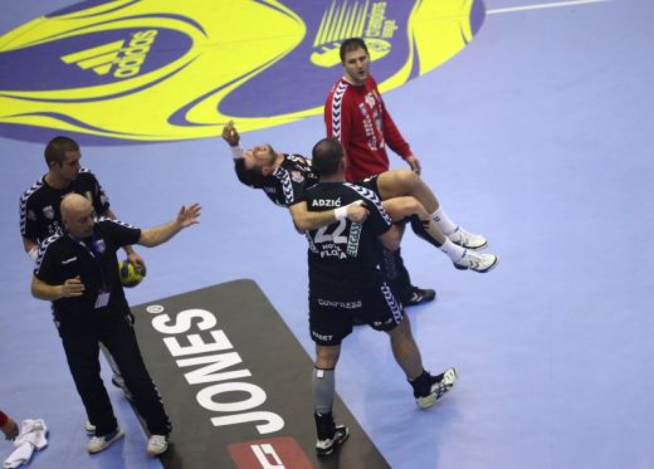 Ziua in care sportul a invins huliganismul! HCM 23-27 Veszprem! Vezi VIDEO_3