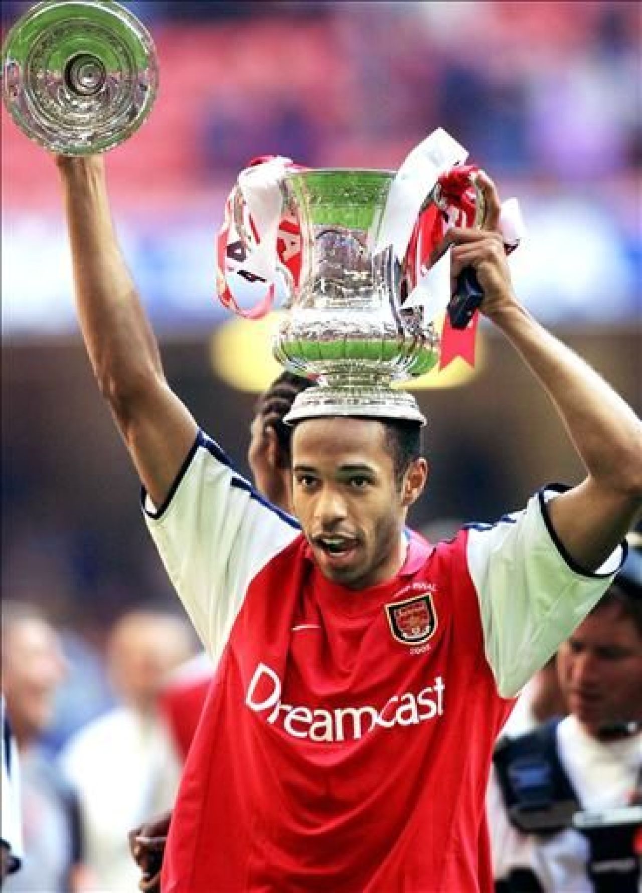 Henry, in lotul Barcelonei pentru meciul cu Arsenal! Vezi super goluri cu Henry in tricoul celor 2 echipe!_3