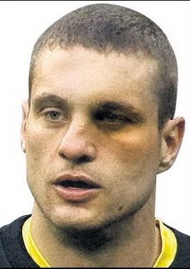 FOTO Probleme in aparare pentru United! Vidic, lovit dur cu Bolton!_3