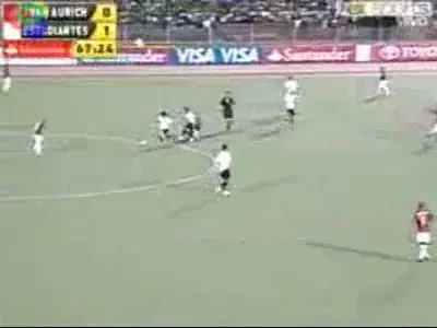 VIDEO:&nbsp;Un gol de pe alta planeta!